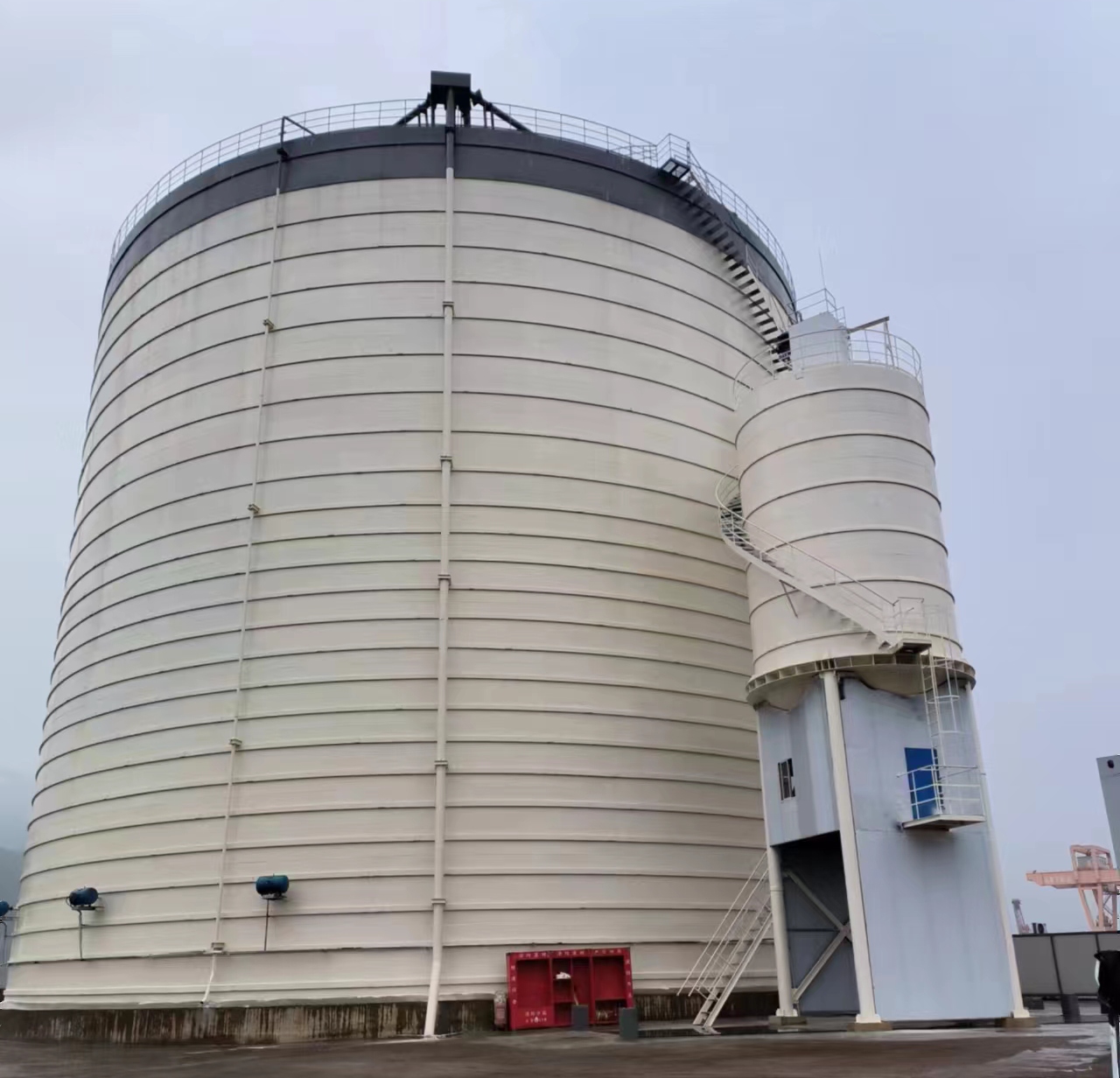 宁江10万吨水泥钢板库